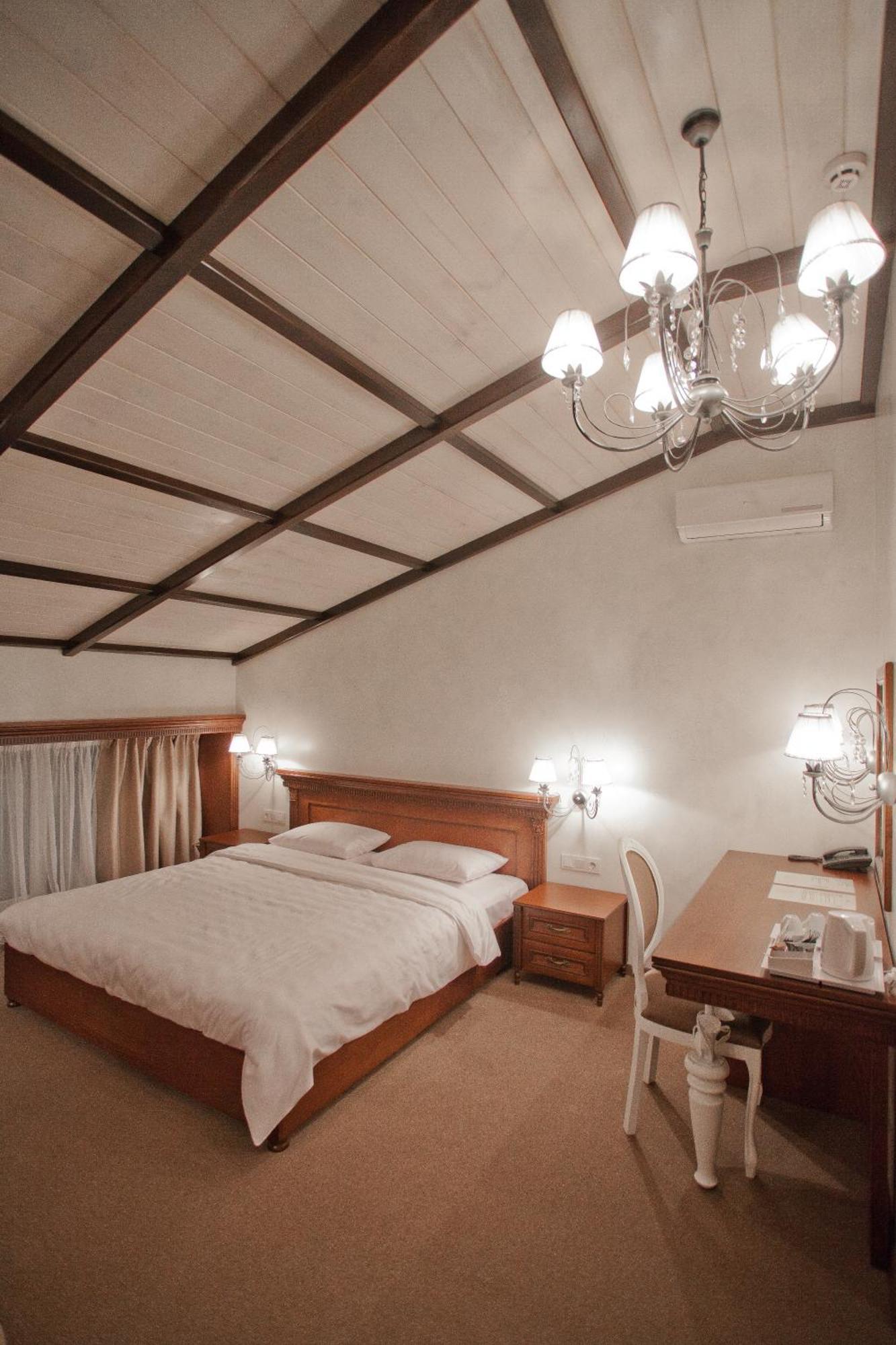 Orly Park-Hotel Kyiv Quarto foto