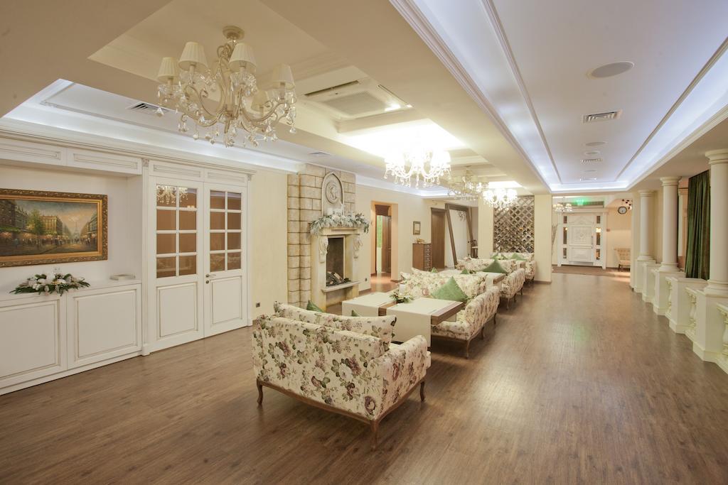Orly Park-Hotel Kyiv Exterior foto